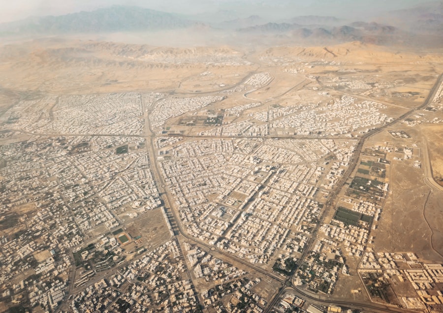 Desert Point Development Project Rapid Growth in Desert Cities: The Appeal of Urban Development in Arid ...