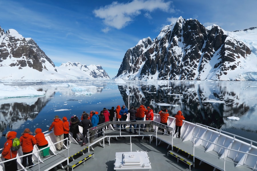 quark expeditions ocean explorer drake passage
