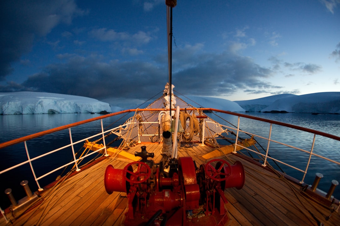 Photo drake passage fun facts