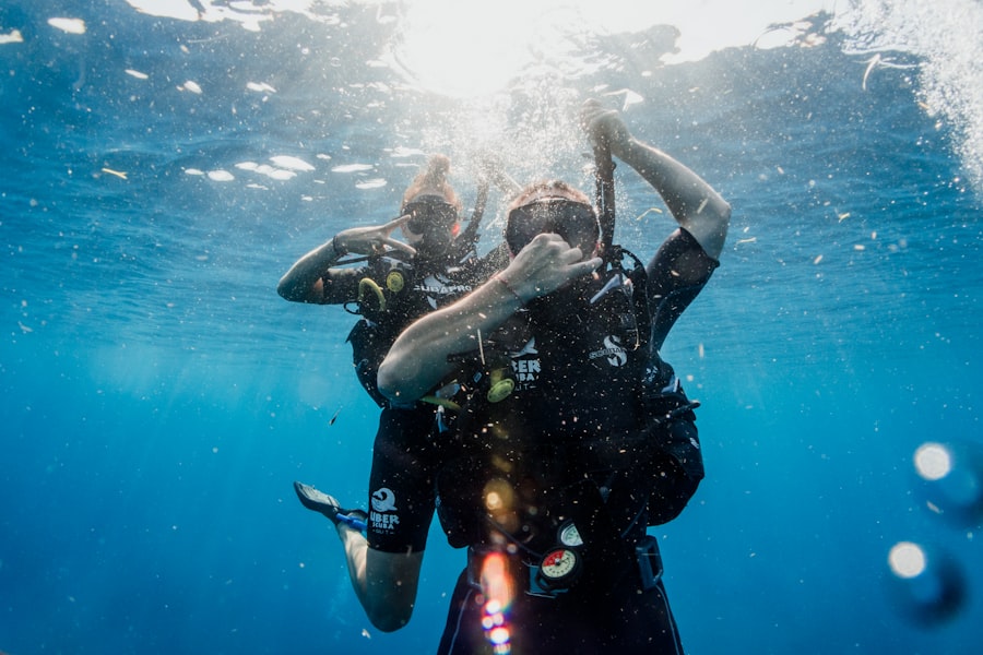 Photo scuba diving