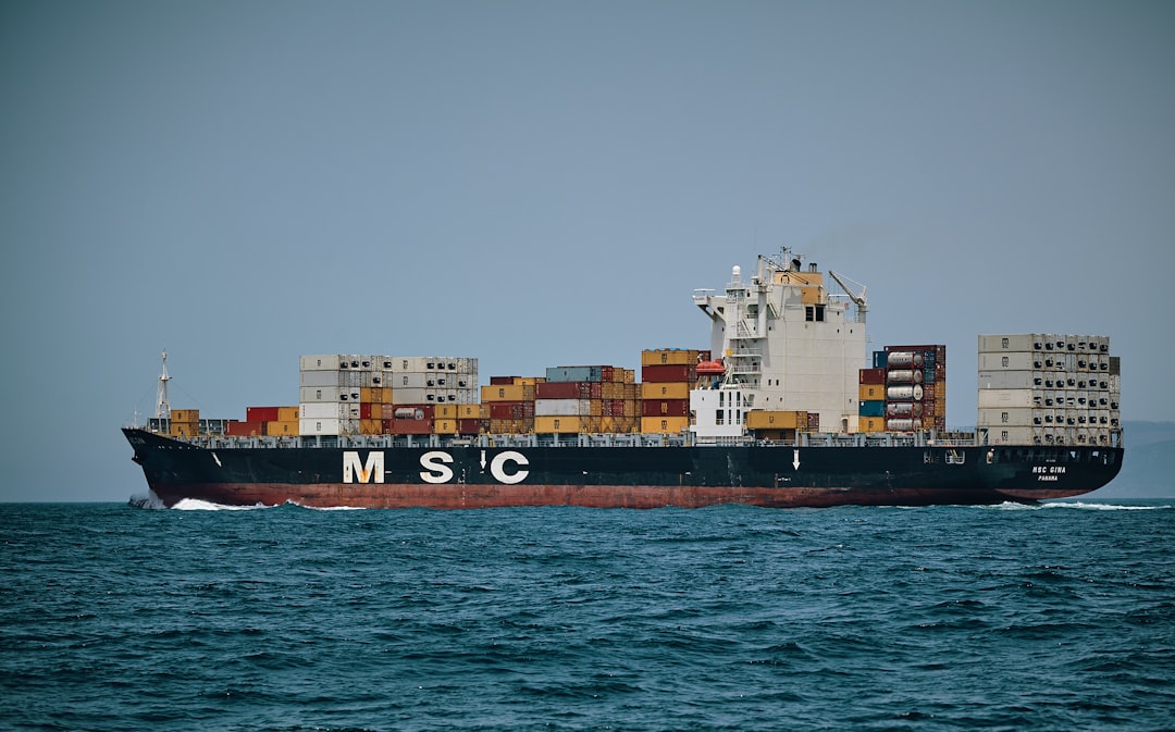 Photo ship