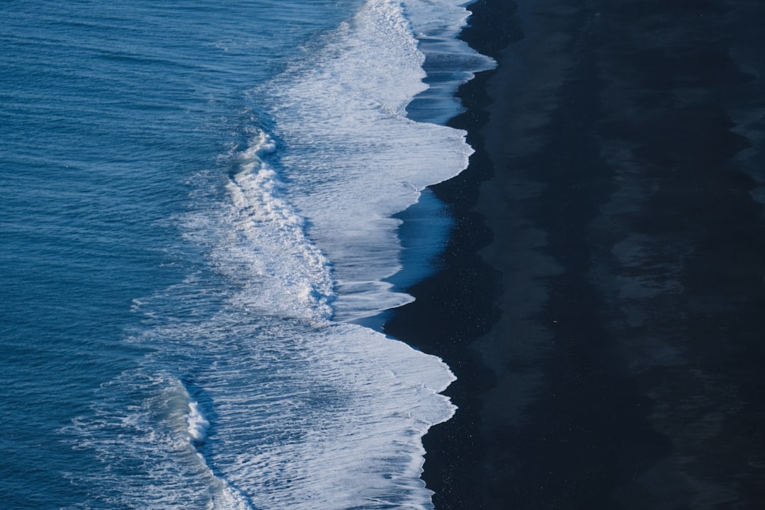 Photo drake passage waves