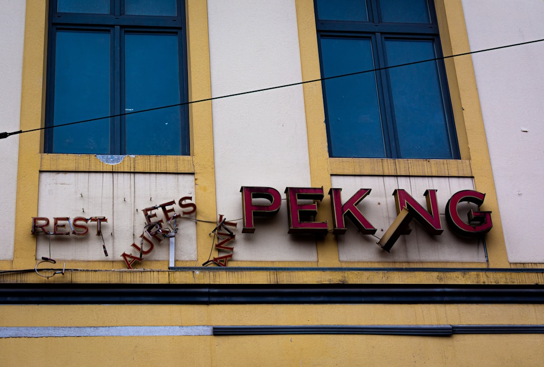 Photo rent prices