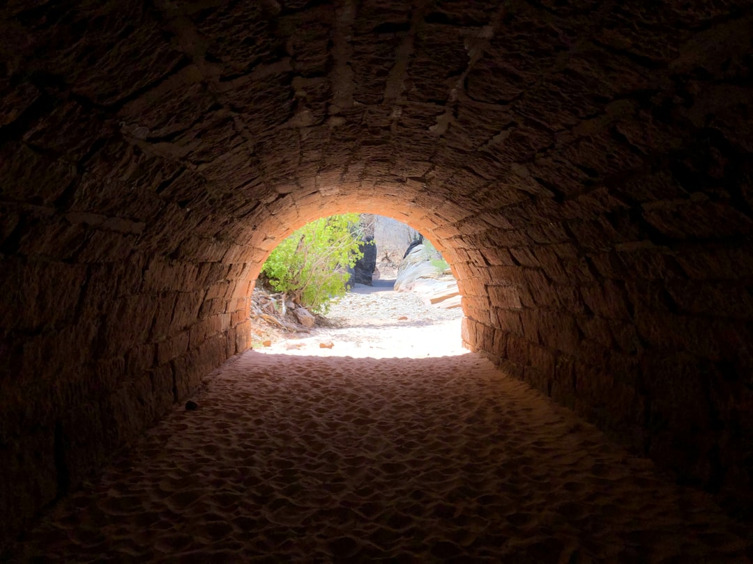 Photo tunnels