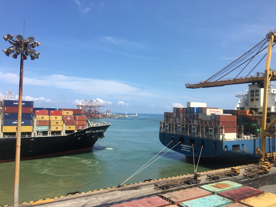 Photo Container Ship Delays