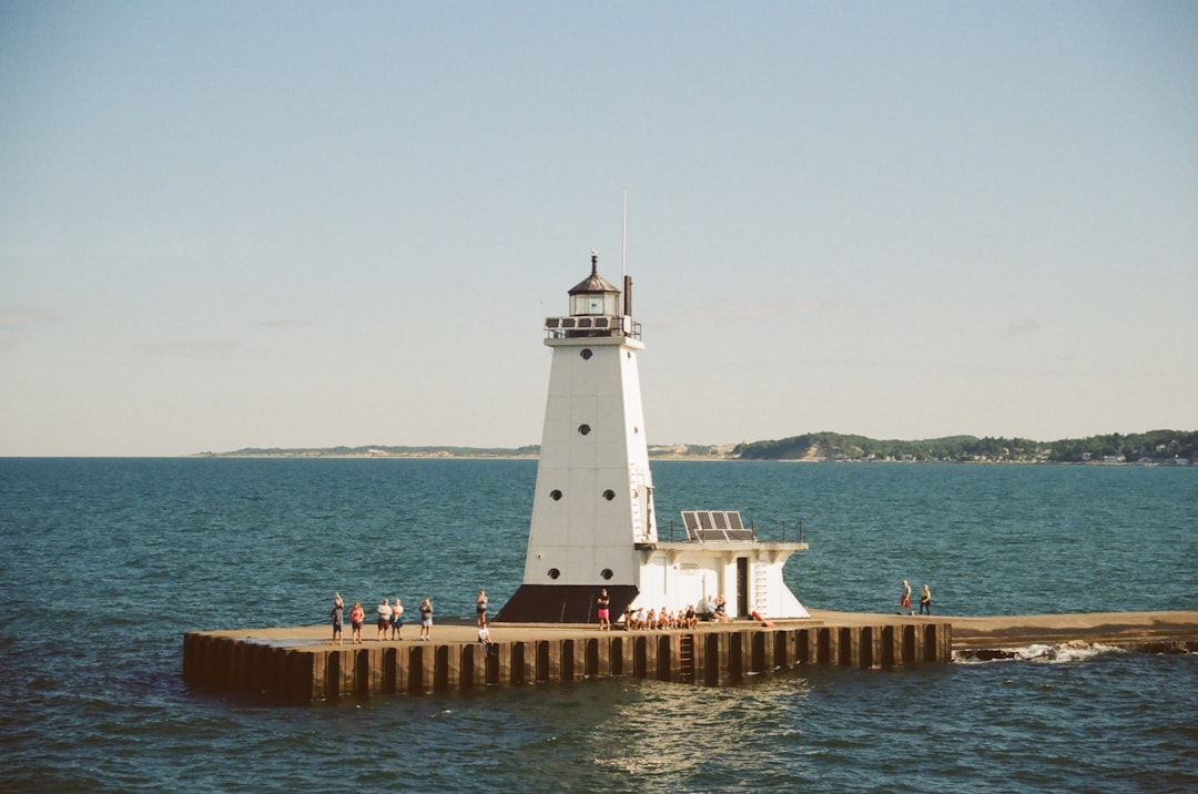 Photo Great Lakes defense