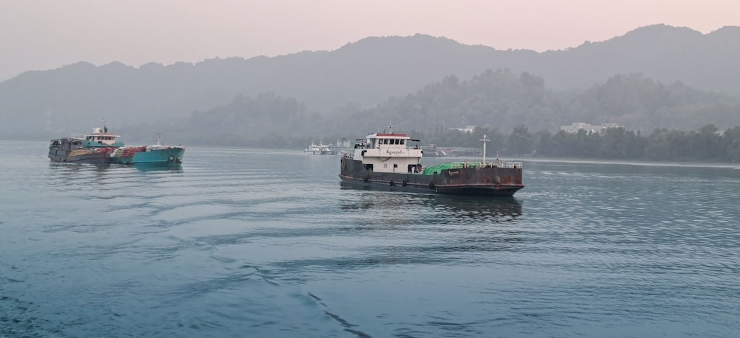 Photo shipping delays Panama Canal