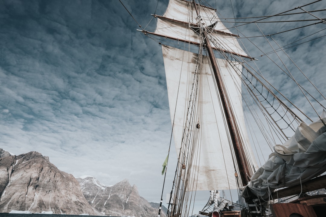 Photo sailing the drake passage