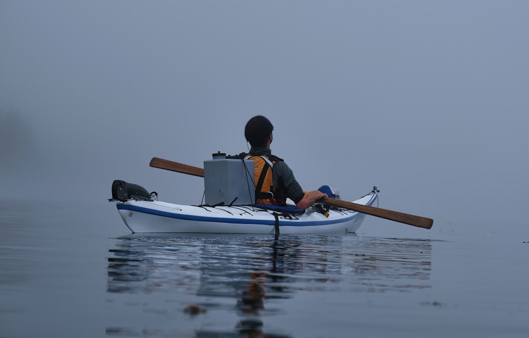 Photo rowing drake passage