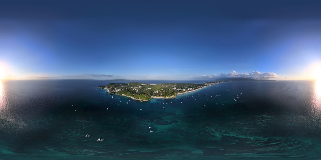 Photo bermuda triangle vs drake passage
