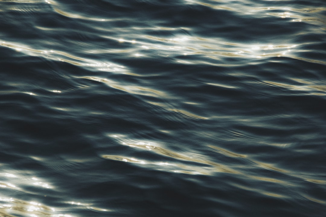 Photo drake passage waves