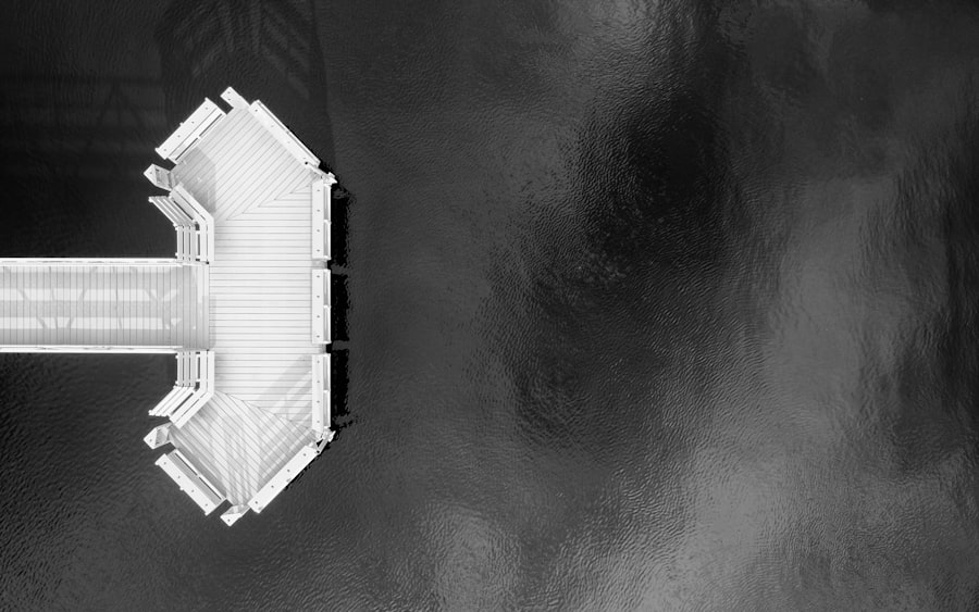 Photo satellite disruption