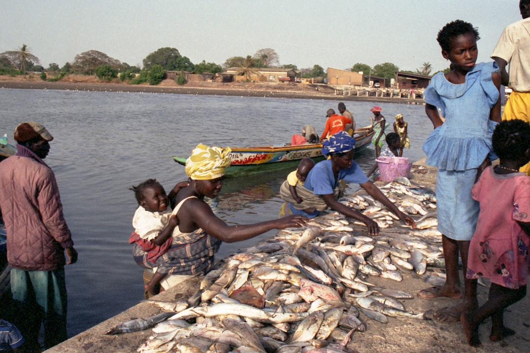 Photo fisheries dependent communities