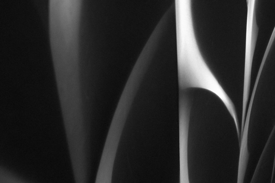 Photo overturning circulation effects