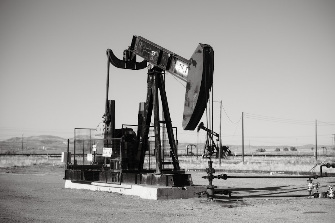 Photo petroleum reserve crisis