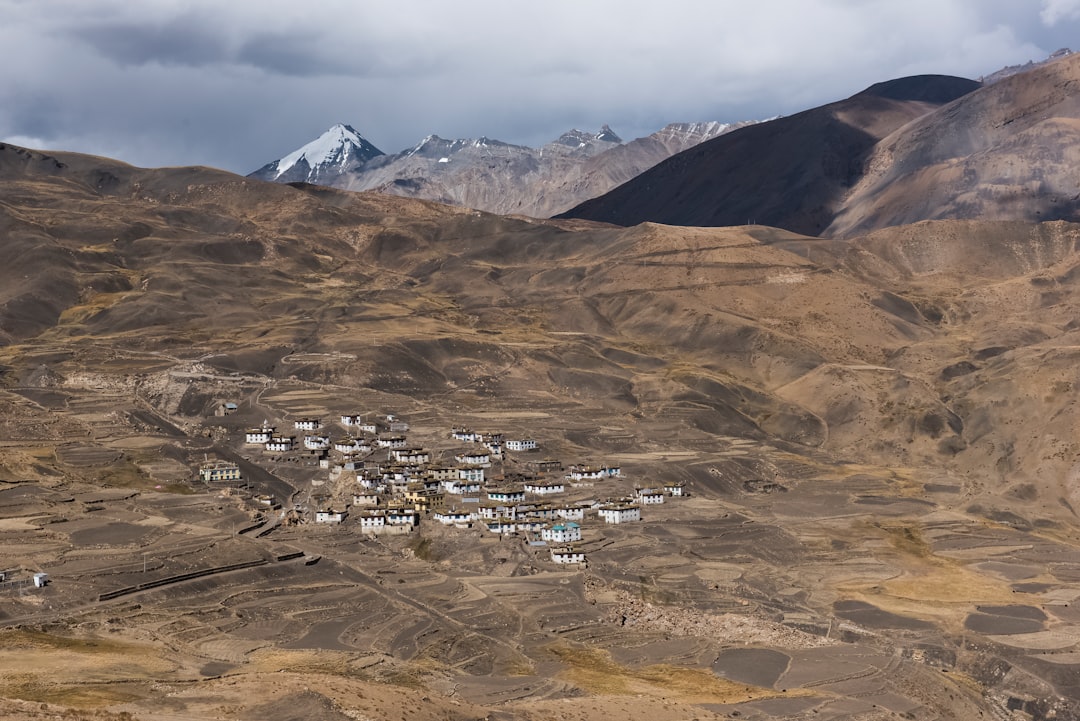 Photo tibetan plateau challenges