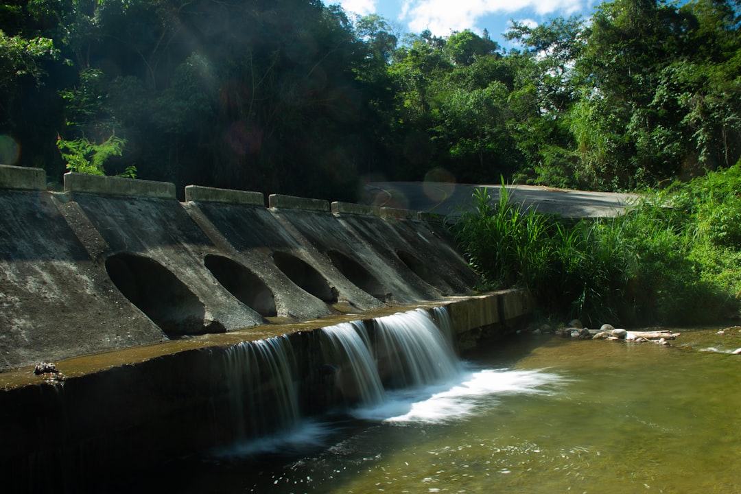 Photo dams maintenance