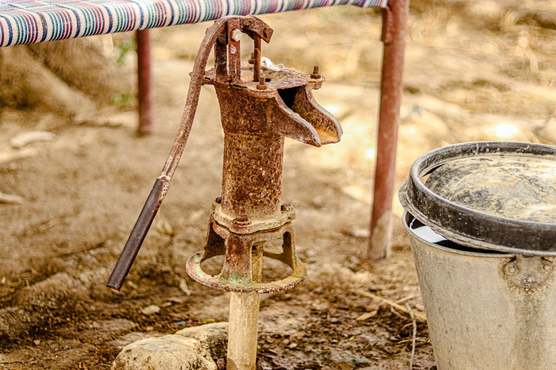 Photo groundwater pressure decline