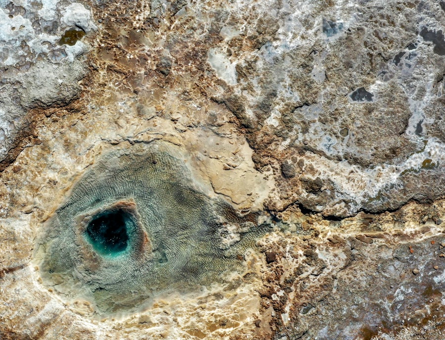 Photo fossil water