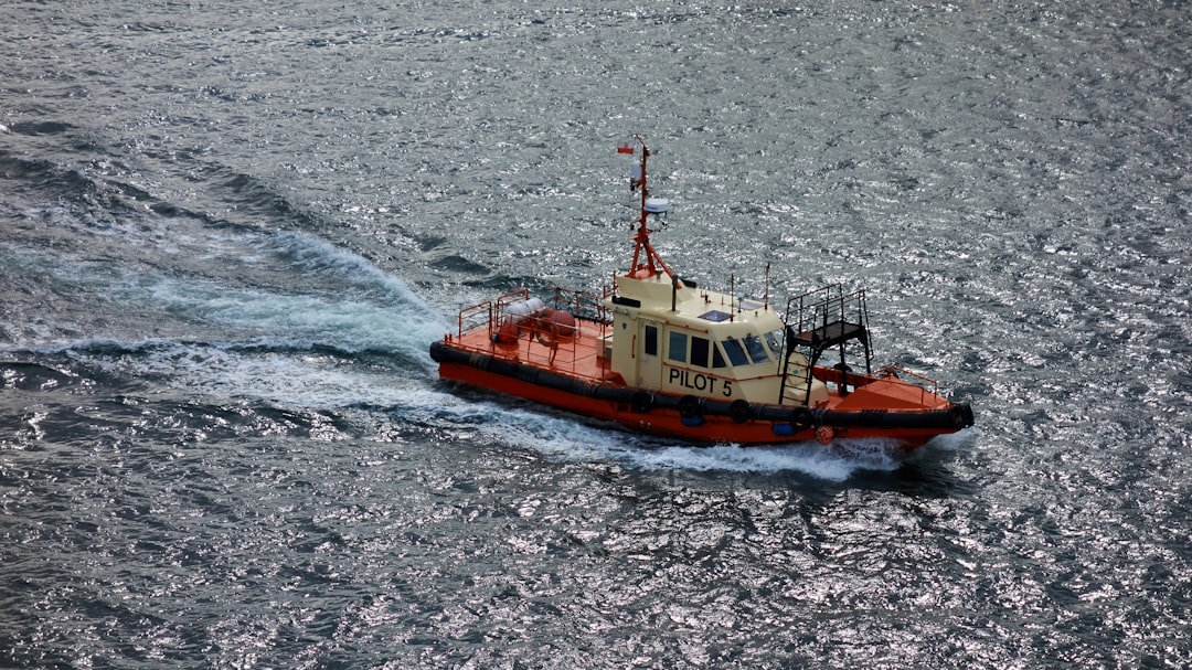 Photo icebreaker escort