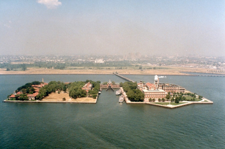 Photo suez canal insurance premiums