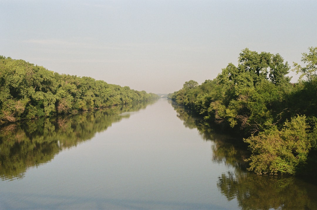 Photo atchafalaya river diversion