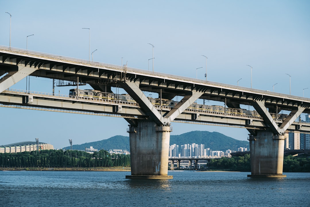 Photo intermodal rail bridge transportation cost