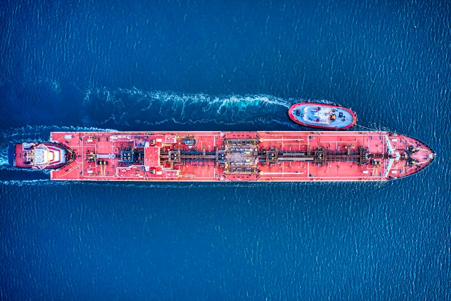 Photo bulk carrier rerouting economics