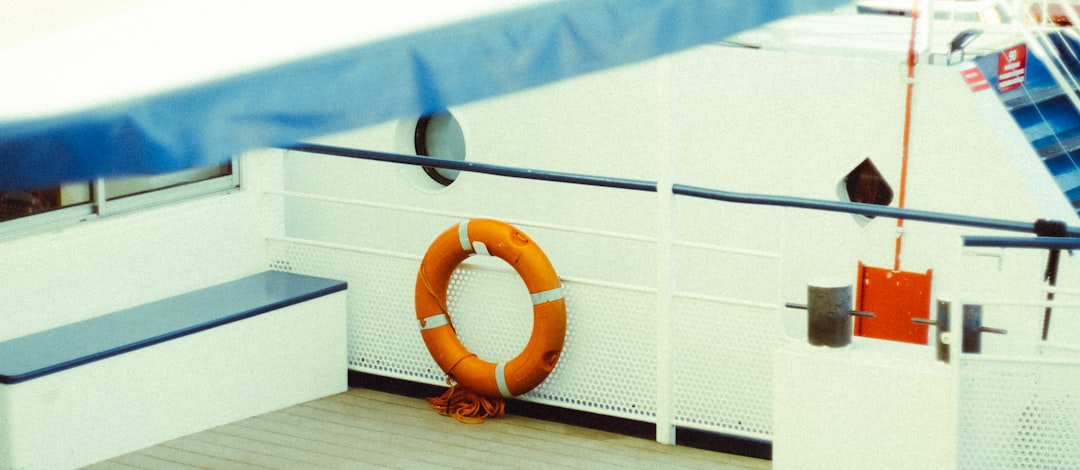 Photo maritime insurance surcharges