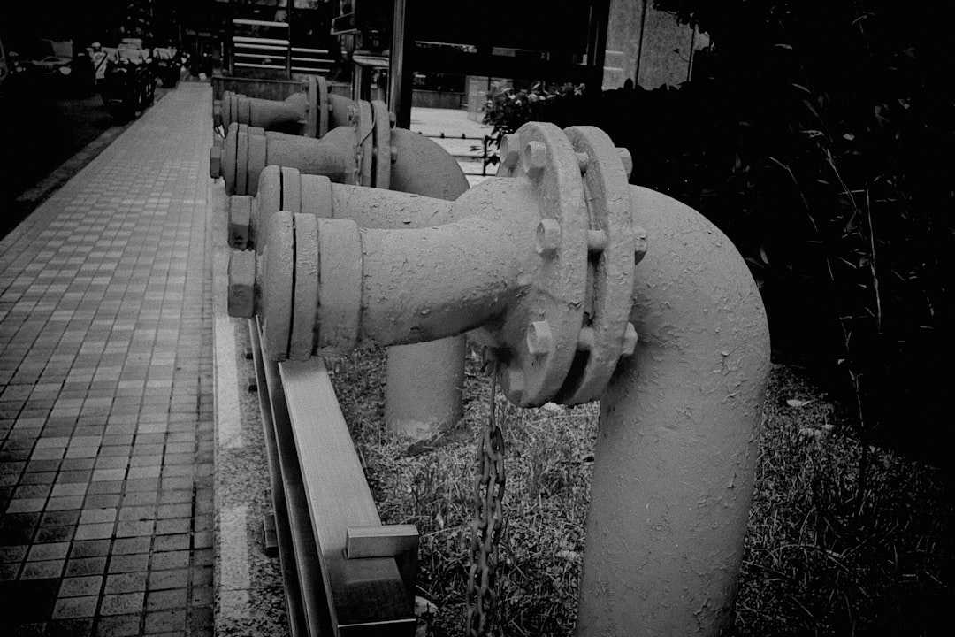 Photo industrial spine failure