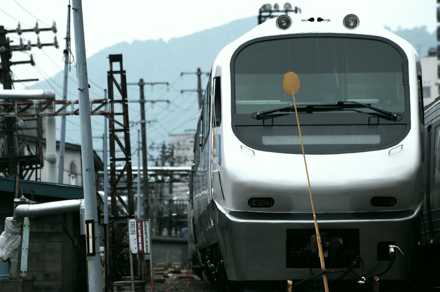 Photo modal shift rail