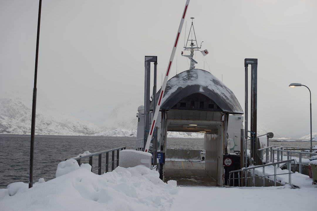 Photo submarine cable arctic routes