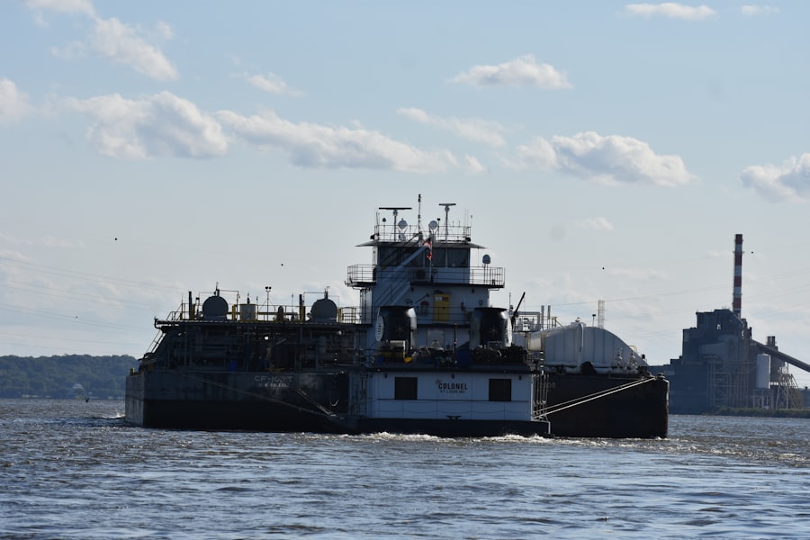 Photo mississippi river shipping delays