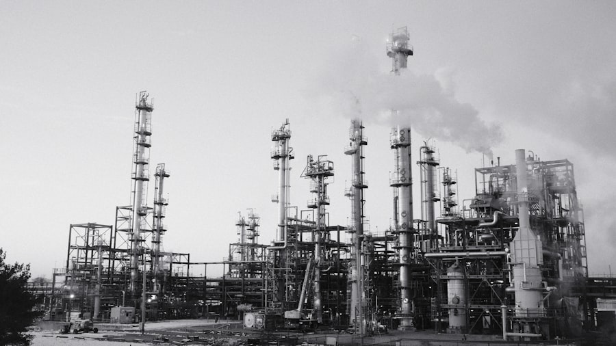 Photo oil refineries, sulfur