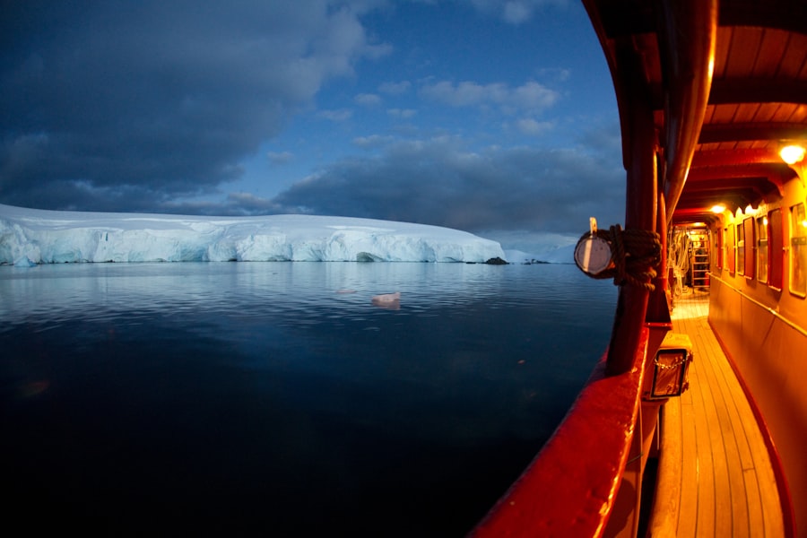 Photo Arctic icebreaker gap