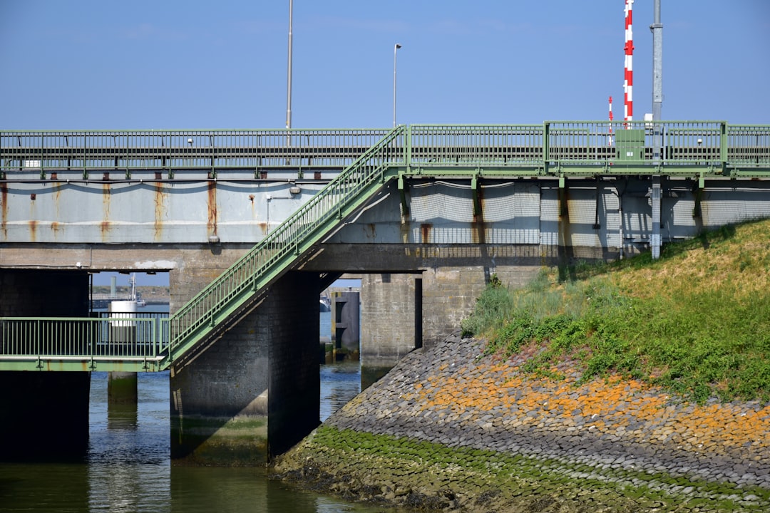 Photo canal feasibility