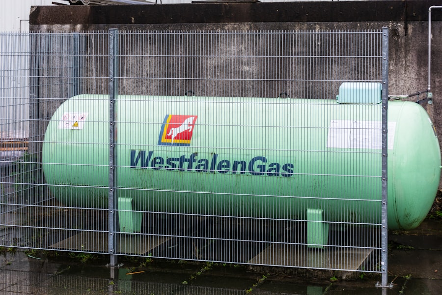natural gas, helium