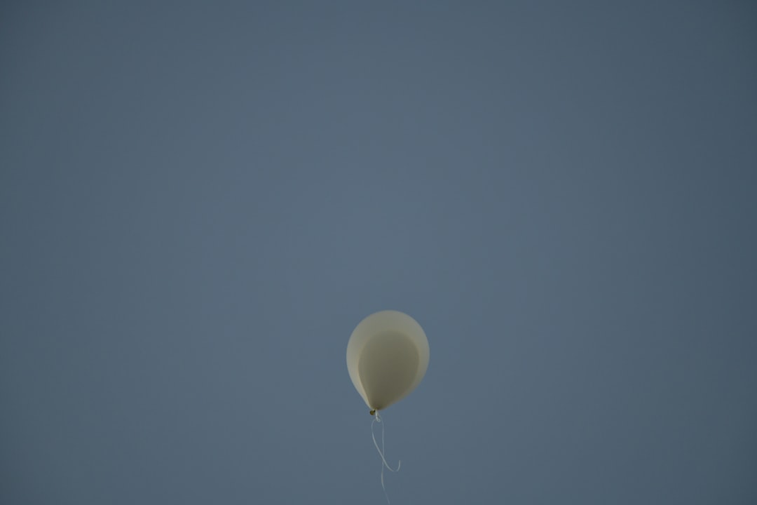 Photo helium