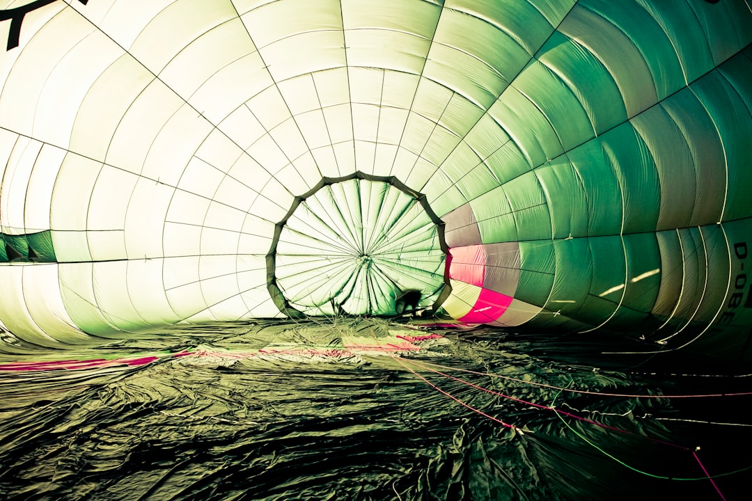 Photo helium