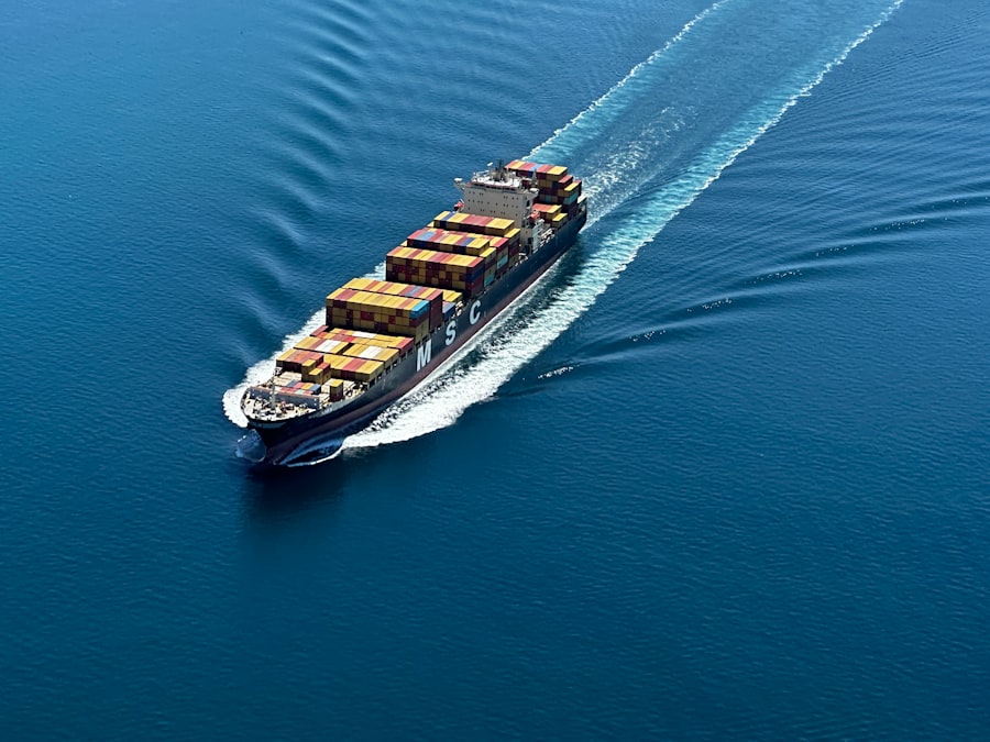 Photo shipping routes