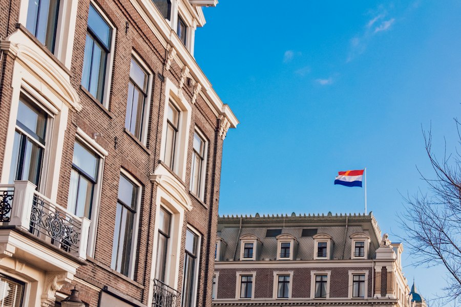 Photo Dutch language rights