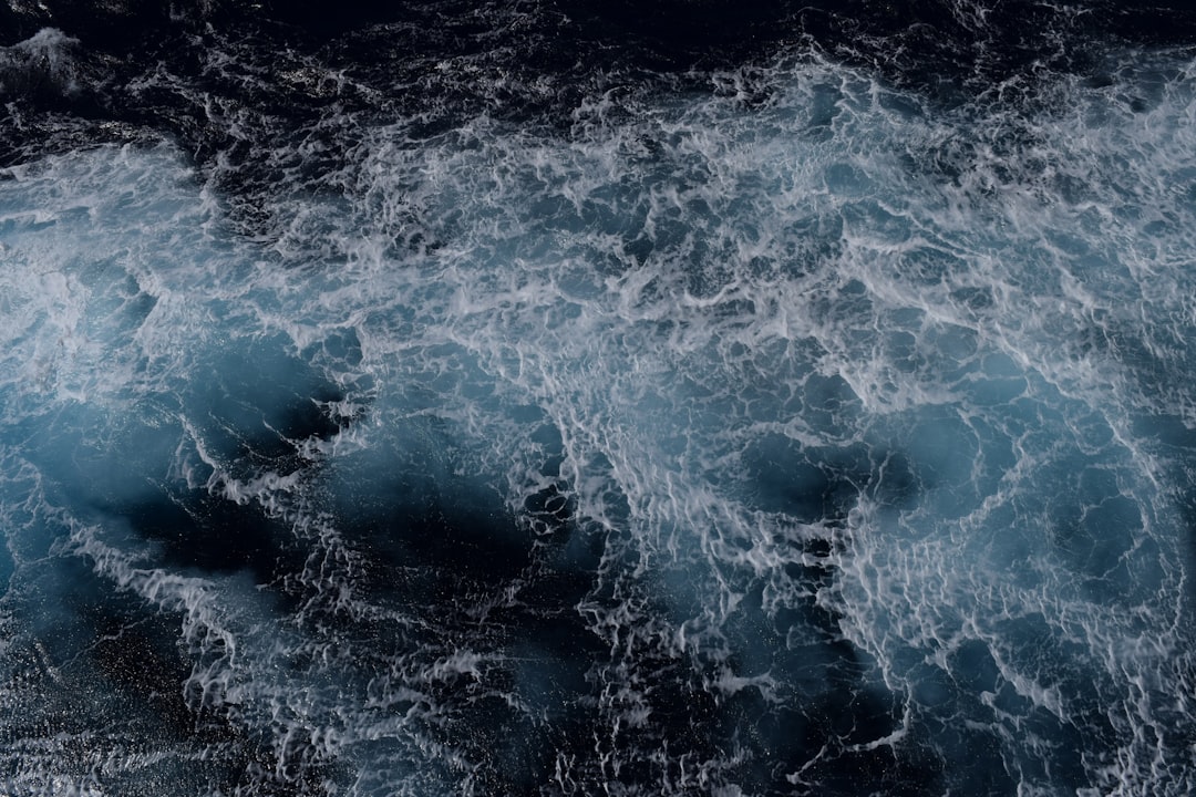 Photo drain sea