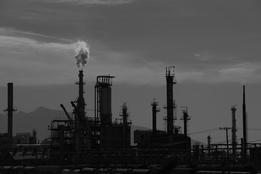 Photo gas extraction