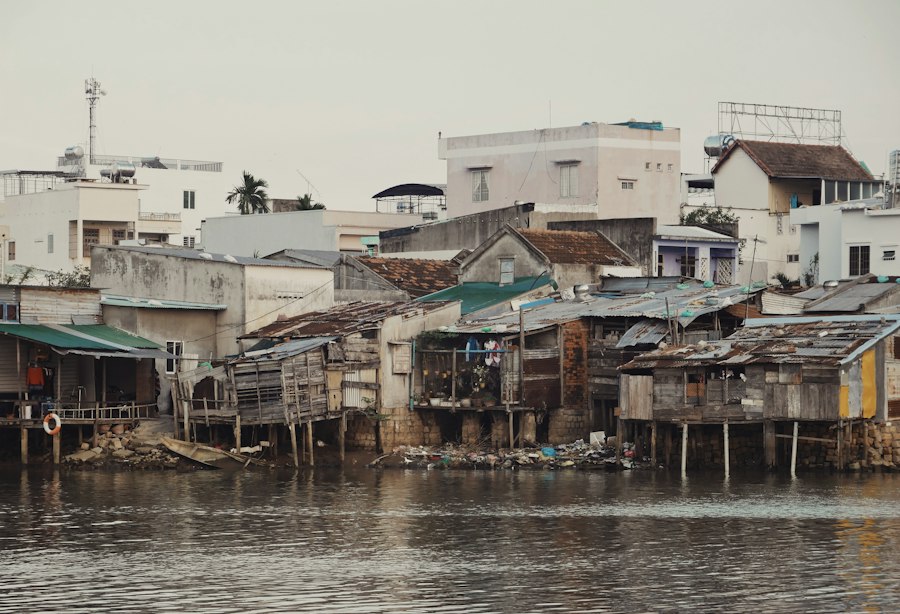 Photo char dwellers socio economic vulnerability
