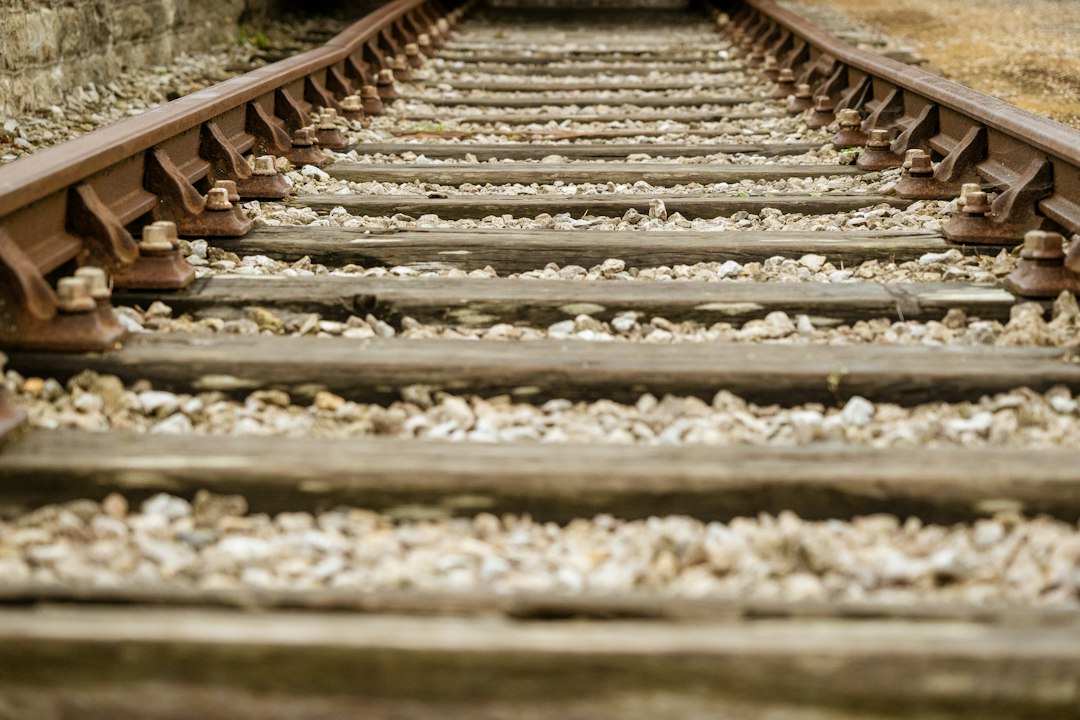 Photo railway reconstruction cost estimation