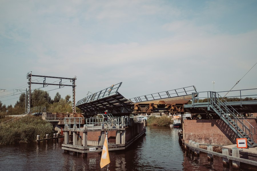 Photo failed canal trade project