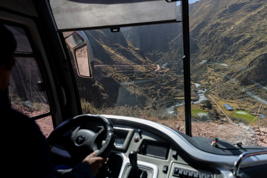 Photo Peru earthquake landslide
